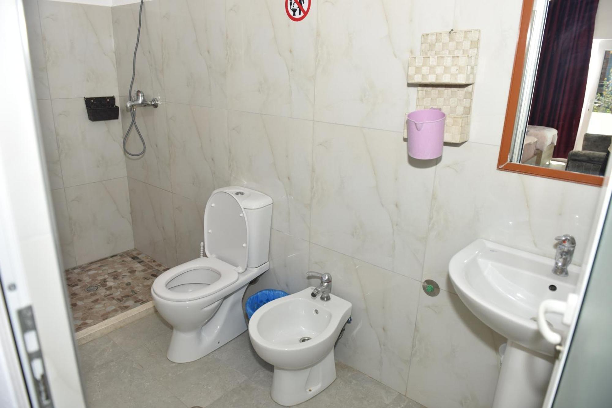 Hotel Termal Peshkopi Zimmer foto